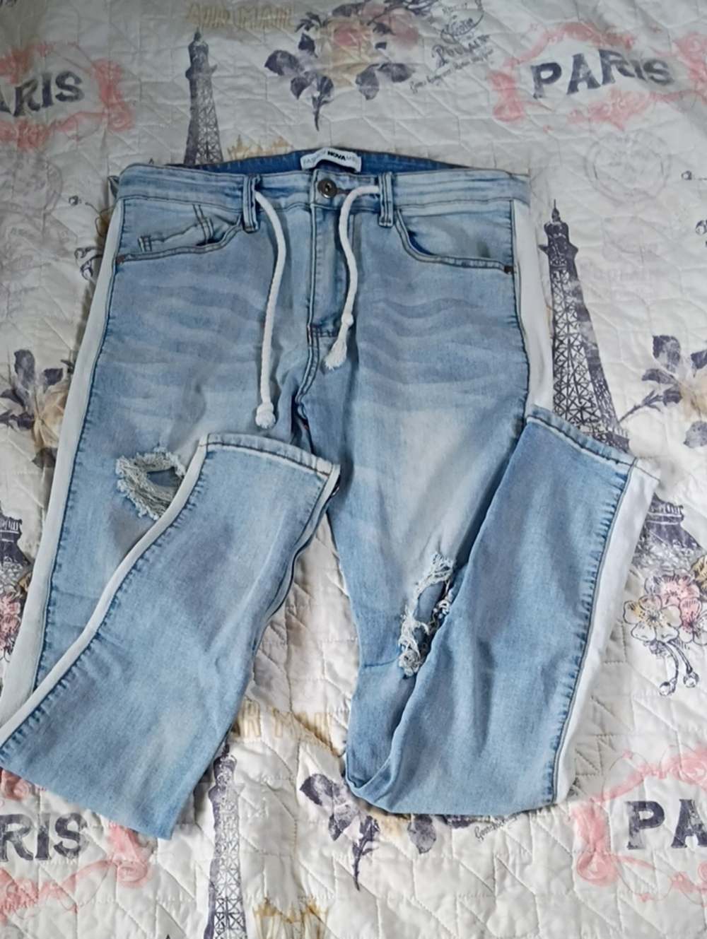 Fashion Nova Light Blue Ripped Slim Mens Jeans
